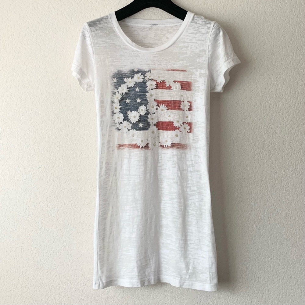 Y2k American flag daisy burnout graphic tee